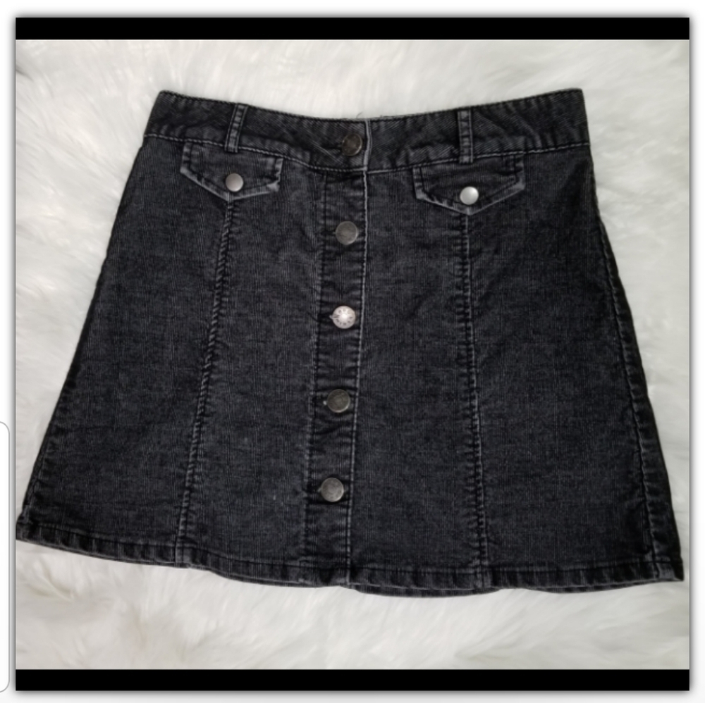 BDG corduroy mini skirt size 8